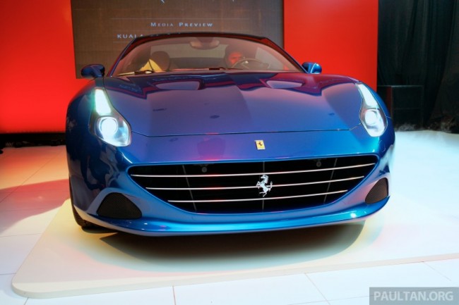 Ferrari-California-T-6-850x566