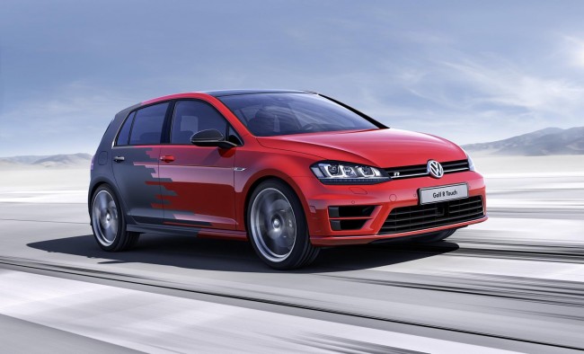 VW_GOLF_R_TOUCH_13