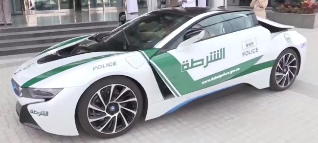 BMW-i8-Dubai-Police