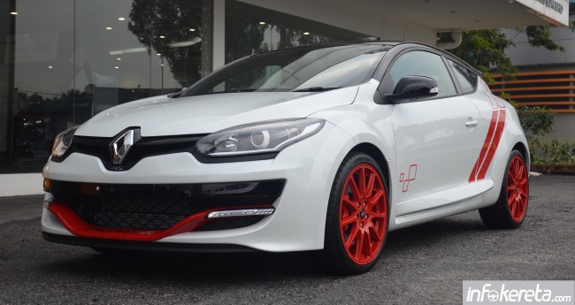 Renault_Megane_RS_275_Trophy-R_Malaysia_ 033