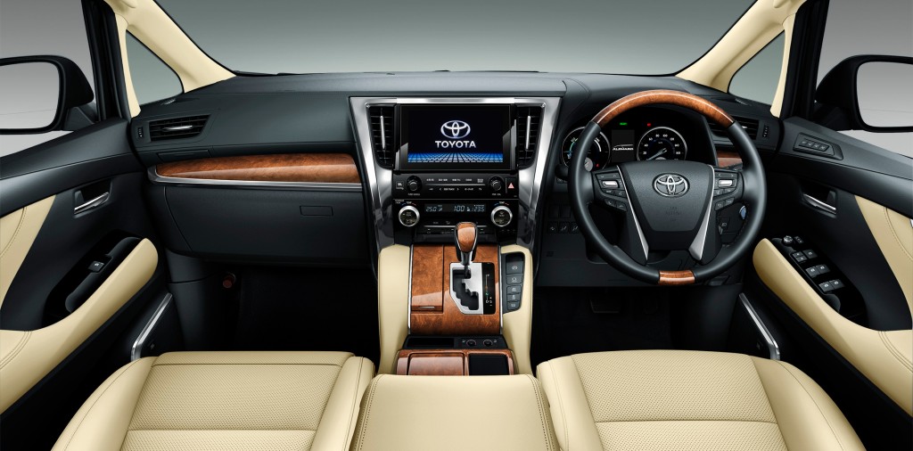 2015-Toyota-Alphard_002-Alphard-Executive-Lounge