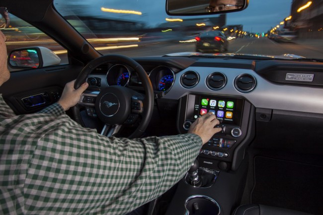 SYNC 3 and Apple CarPlay