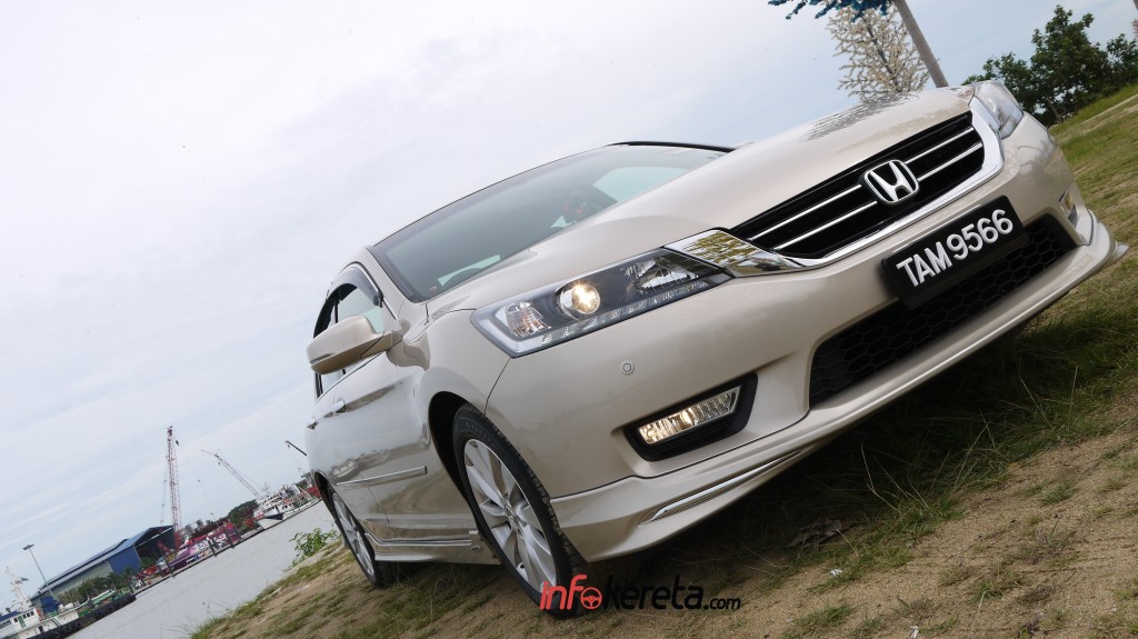 Honda Accord 2.0L