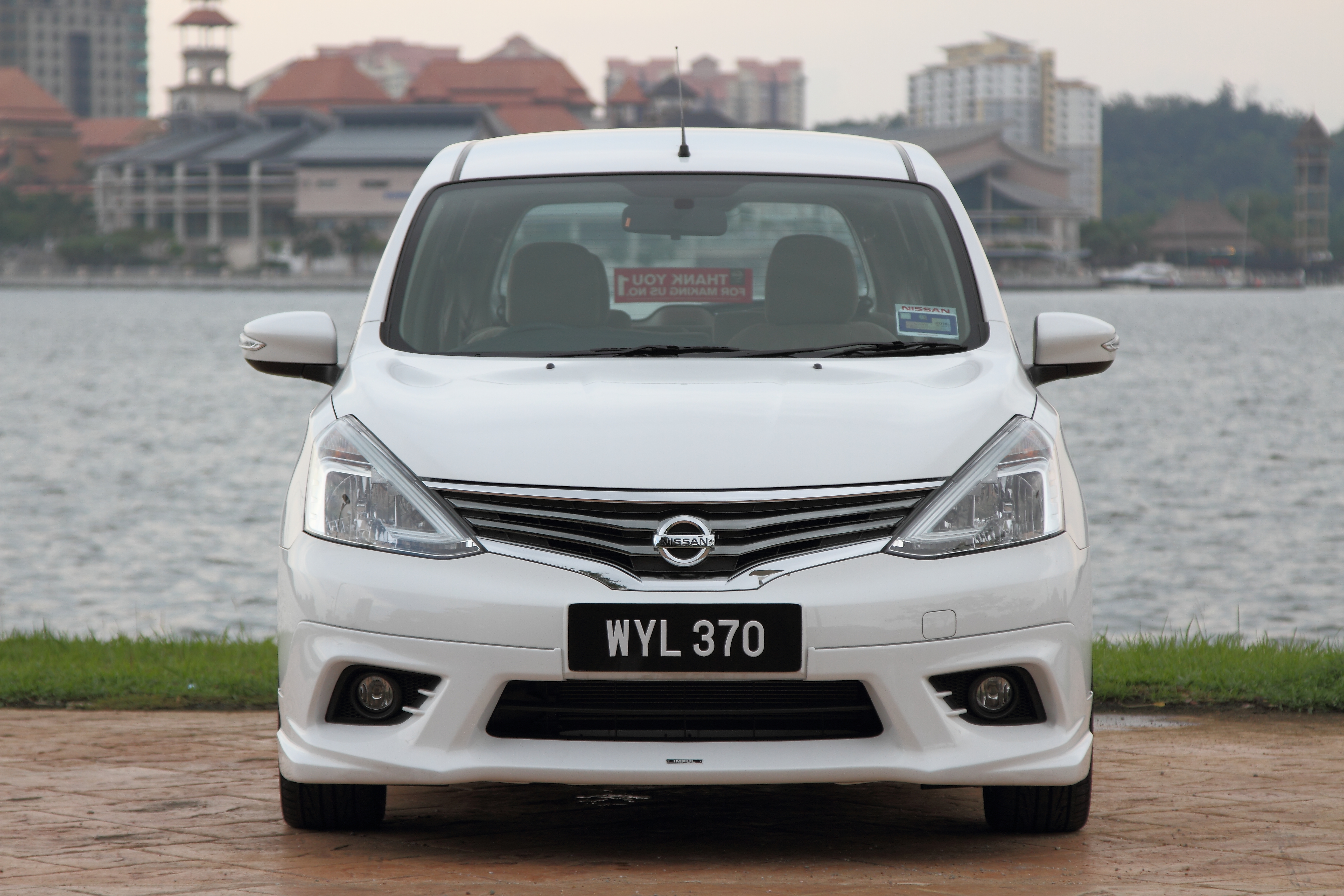 Nissan Grand Livina
