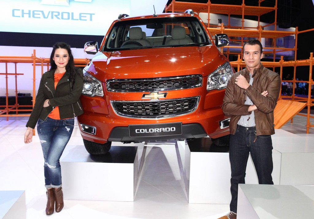 2014-Chevrolet-Colorado-Thailand-04