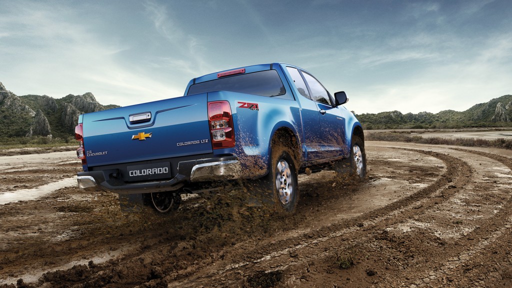 2014-Chevrolet-Colorado-Thailand-09