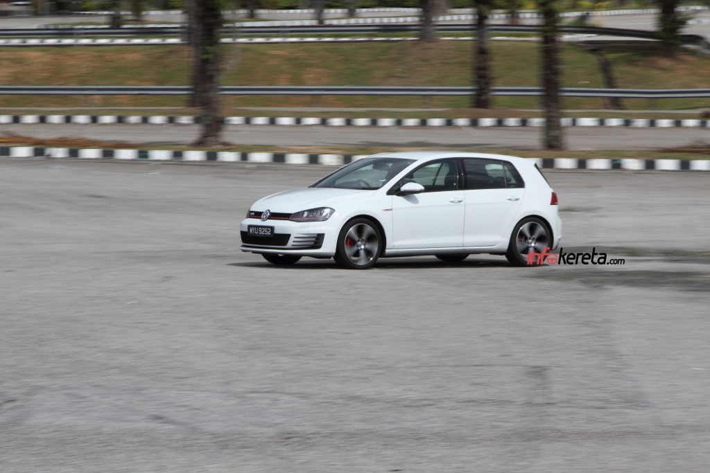 VW Golf GTI