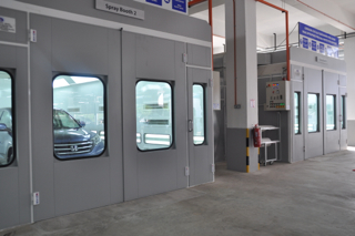 Spray Painting Booths at Macinda Auto Body and Paint Centre