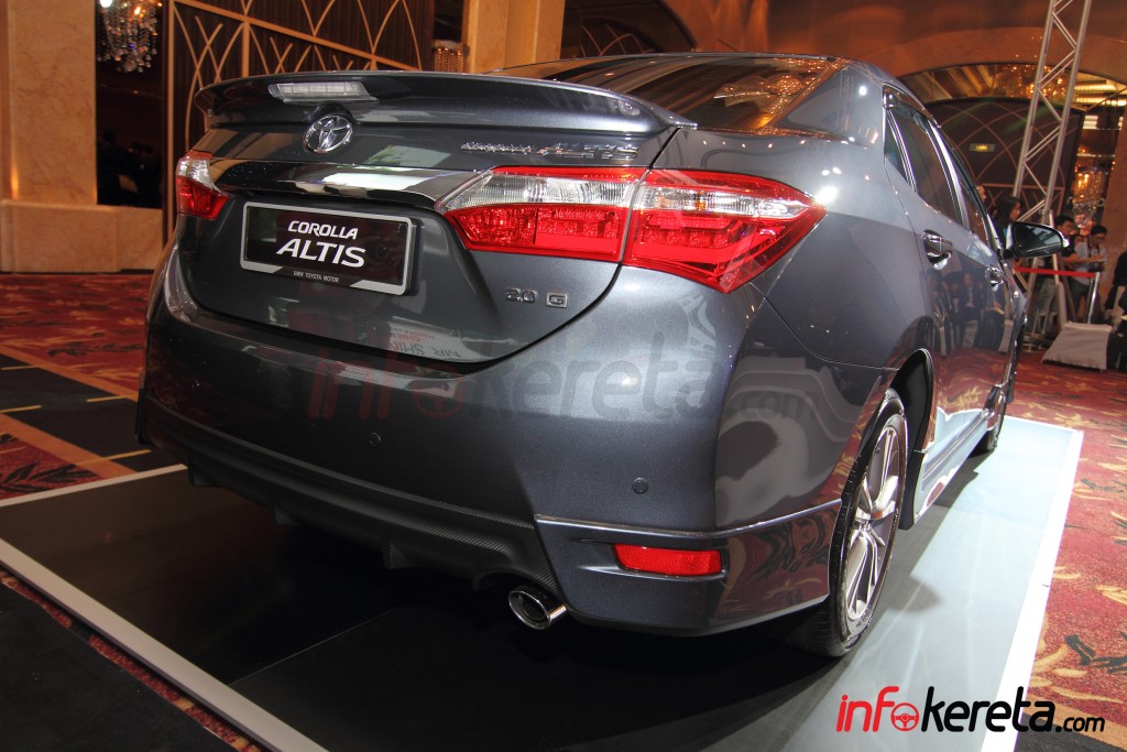 Altis32