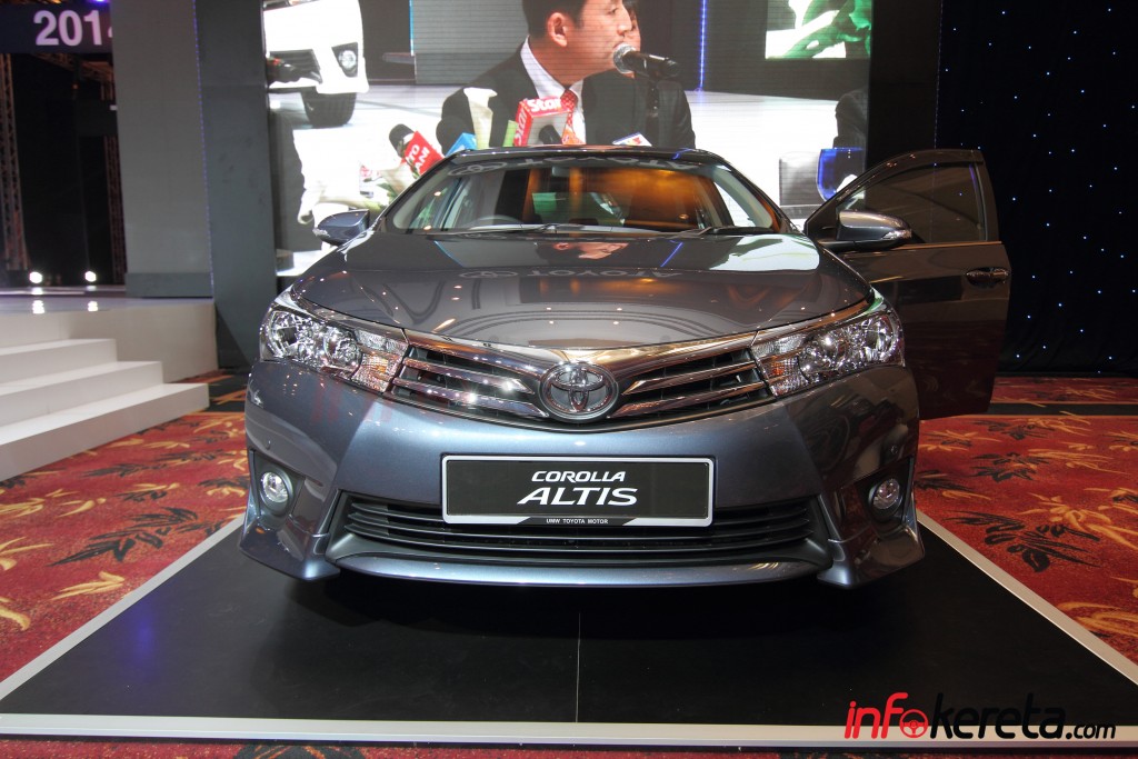 Altis36