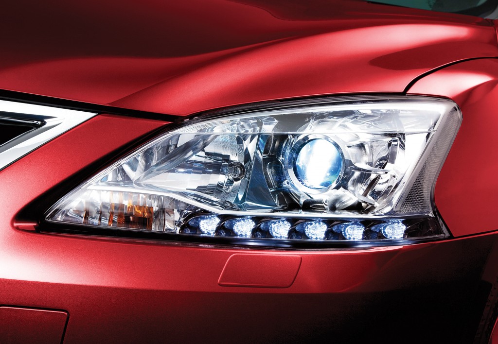28 All-New Sylphy LED Accentuated Headlamp