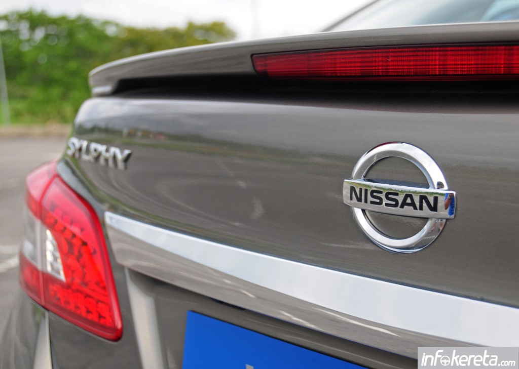 New_Nissan_Sylphy_1.8_VL_038
