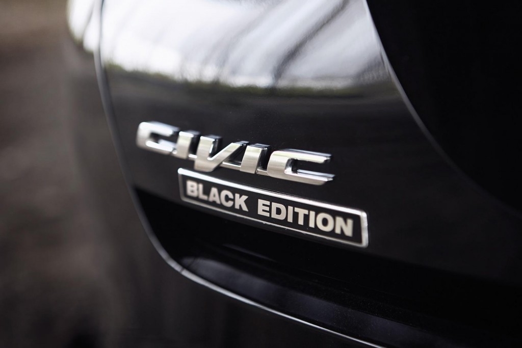 Civic Black4