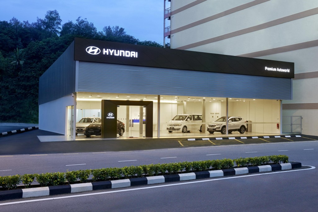 Hyundai Premium Autoworld – Exterior