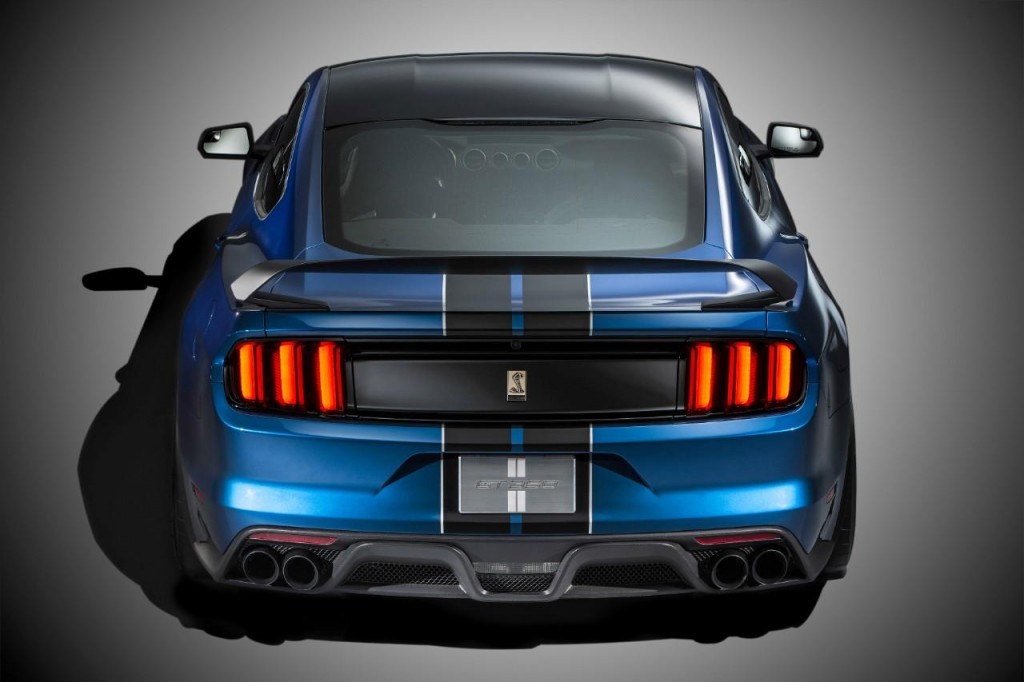 Shelby-GT350R-Mustang-5