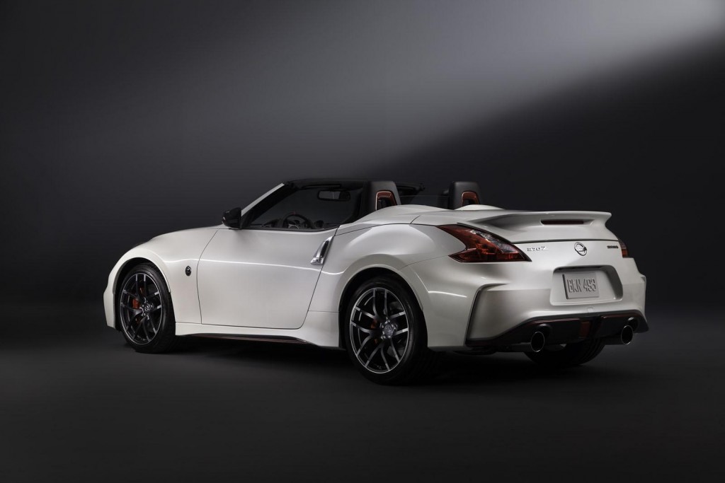 Nissan-370Z-NISMO-Roadster-concept-8