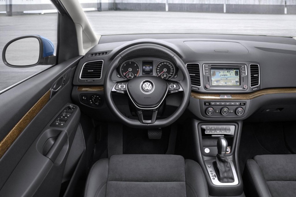 VW-Sharan-2015-4