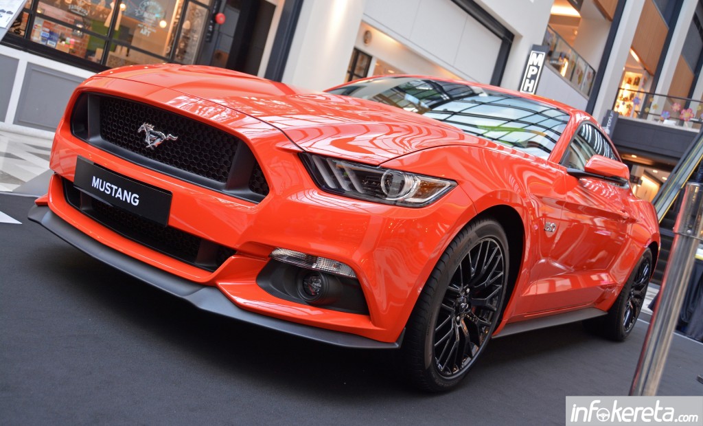 2015_Ford_Mustang_Malaysia_ 009