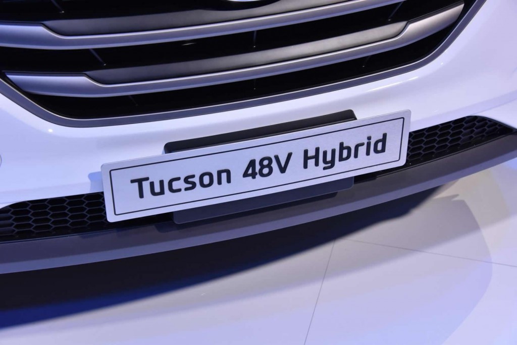 Hyundai-Tucson-Hybrid-3