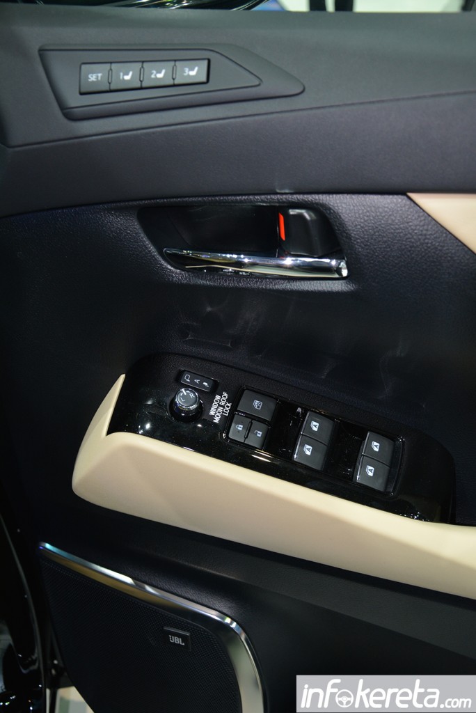 Toyota-Alphard-3.5-V6-2015-11