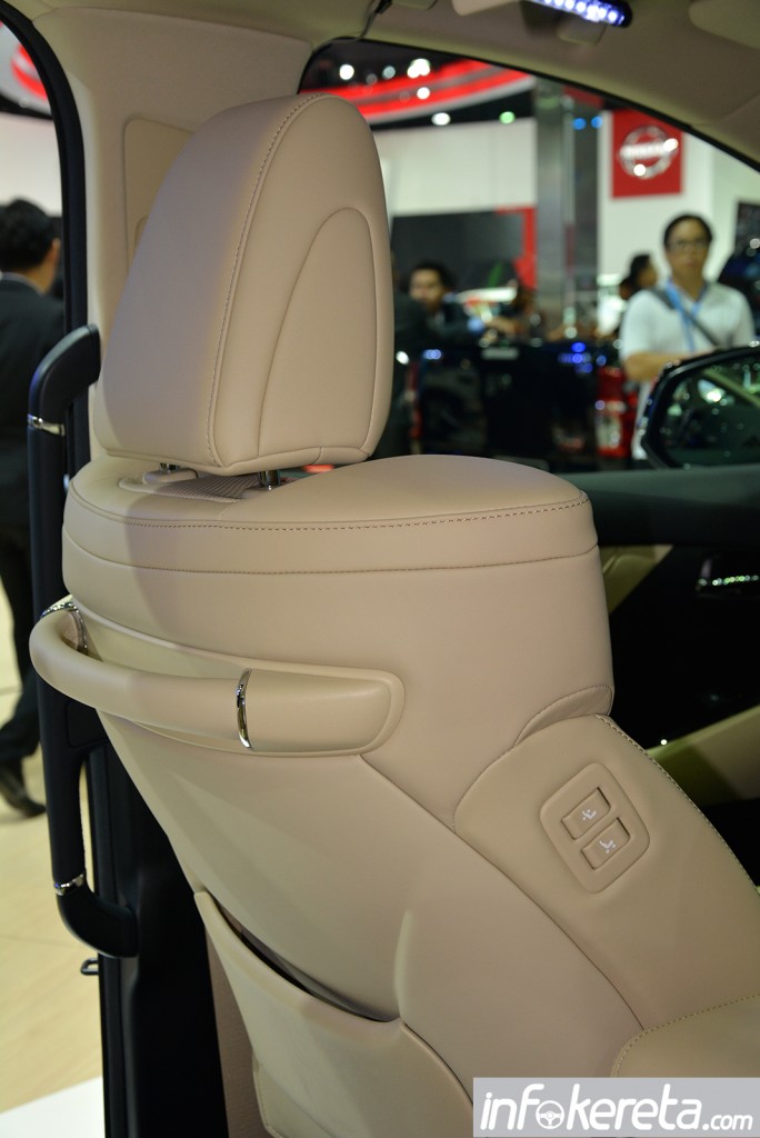Toyota-Alphard-3.5-V6-2015-18