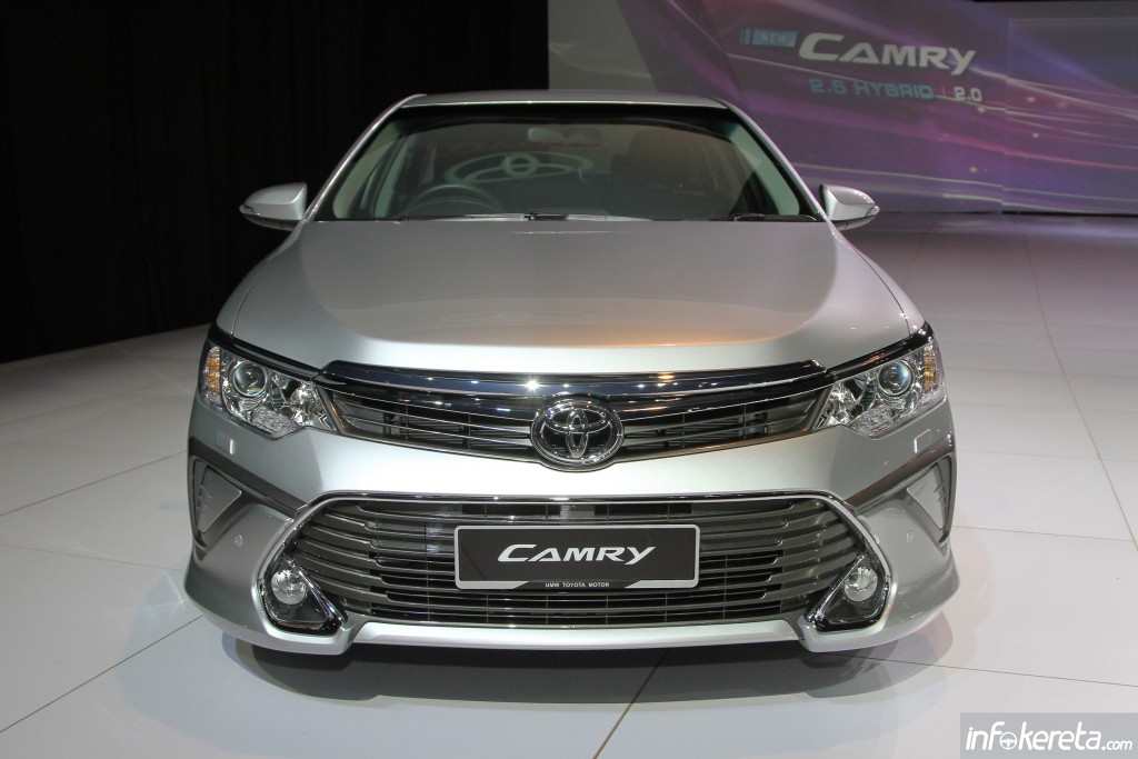 Camry_2_Ext_01