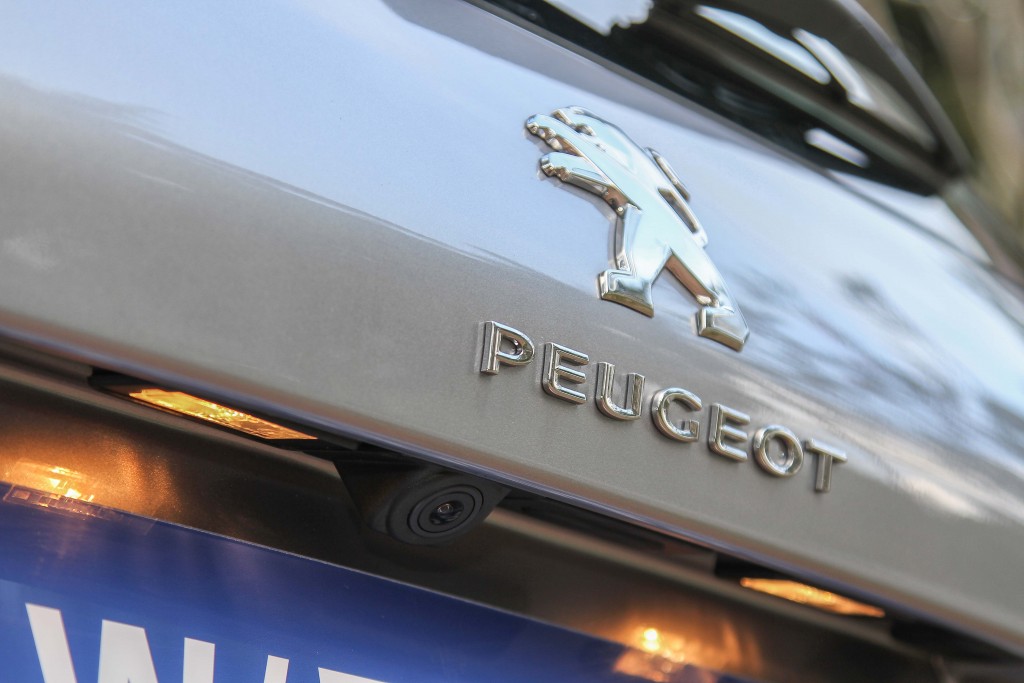 Peugeot308_21