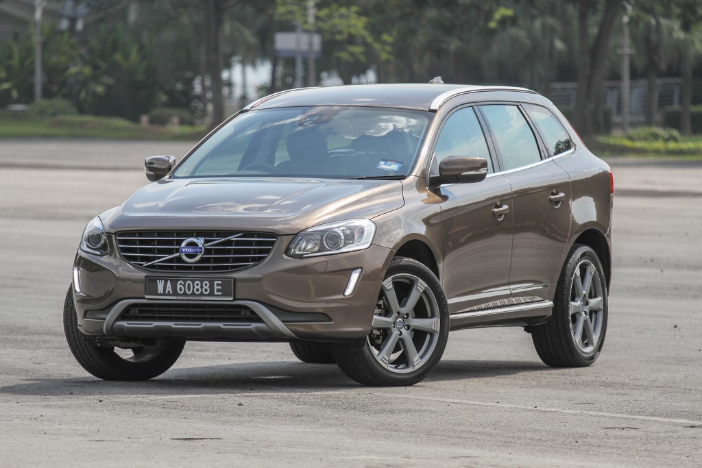 XC60_T5_Ext_03