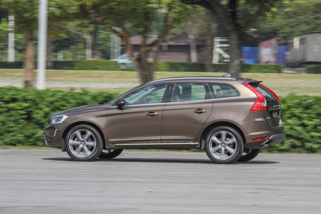 XC60_T5_Ext_42