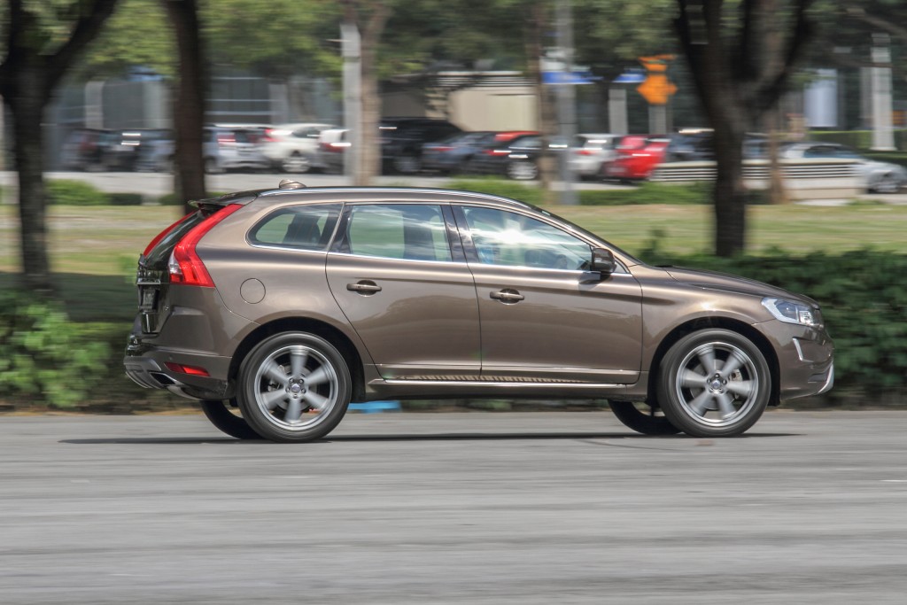 XC60_T5_Ext_47