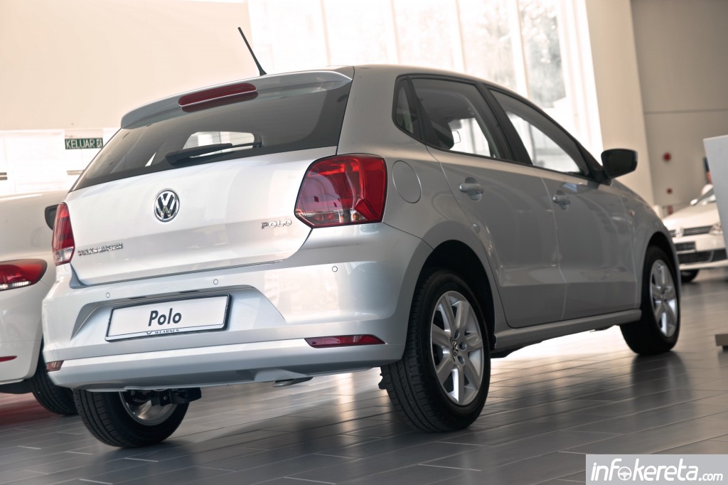 Volkswagen_Polo_hatch_IK 004
