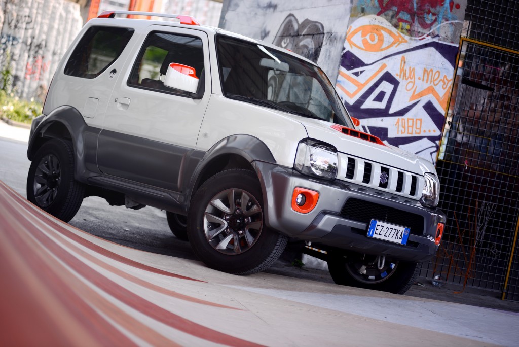 Suzuki-Jimny-Street-6