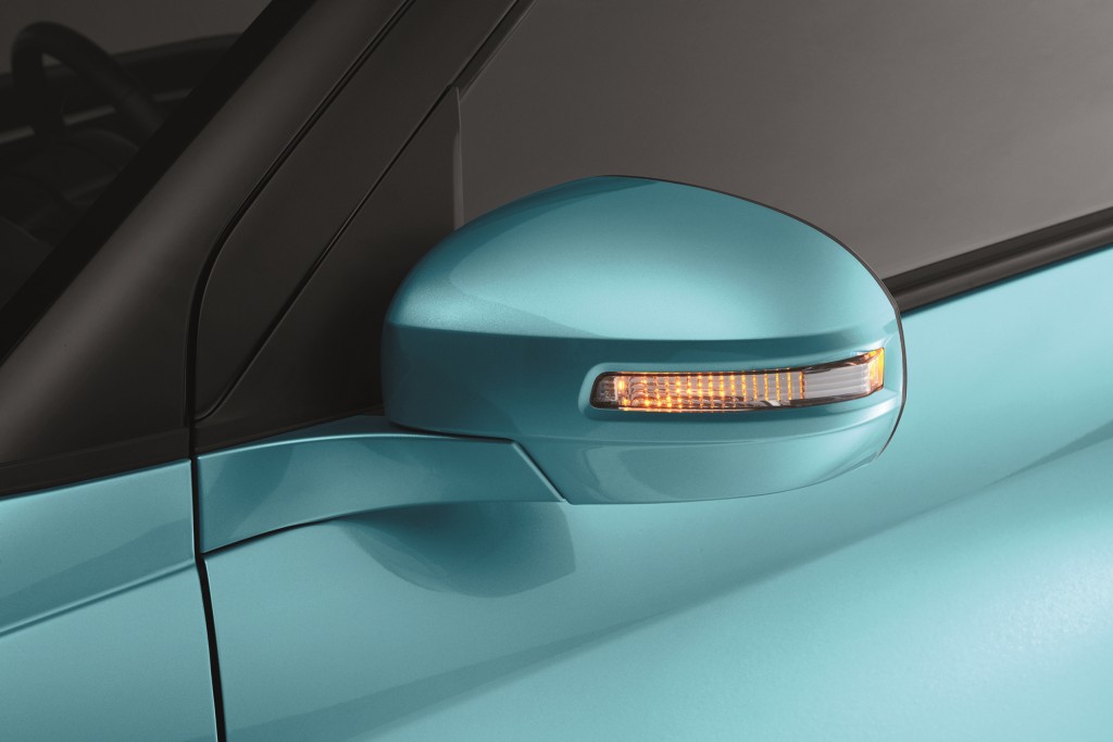 Suzuki SWIFT GLX – Retractable Side-Mirror Indicator