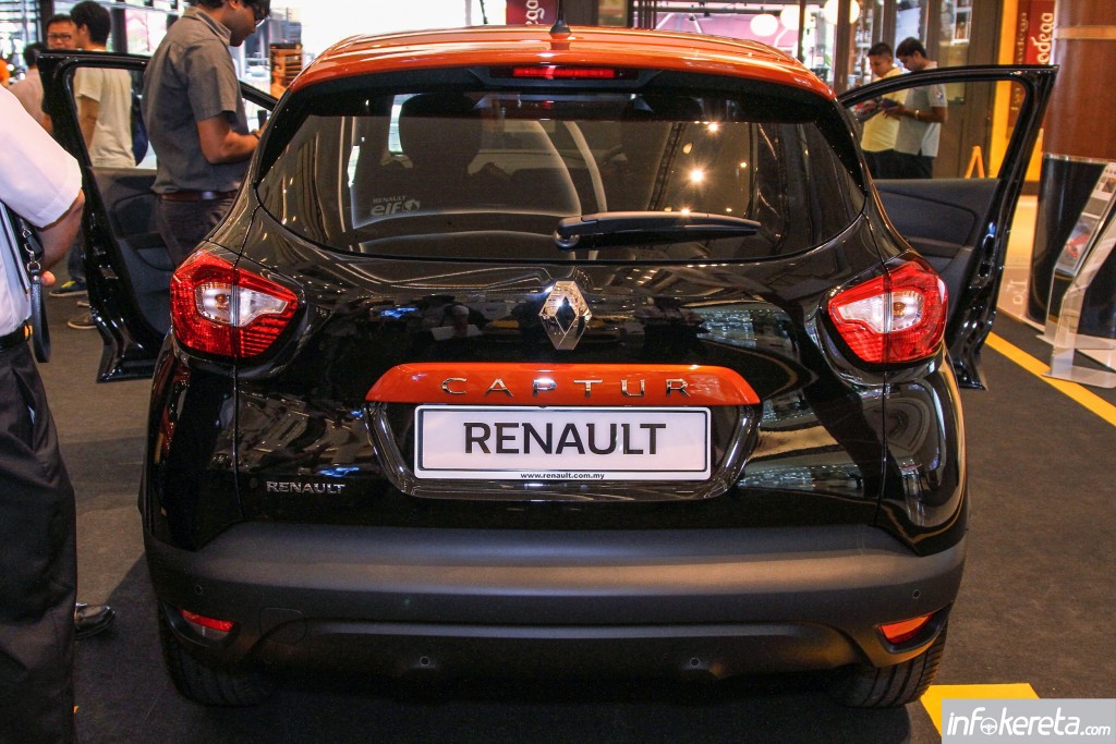 Renault_Captur_Ext_33