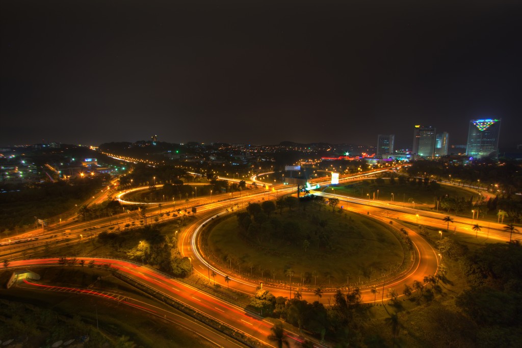 Lebuhraya Kemuning-Shah Alam (LKSA)