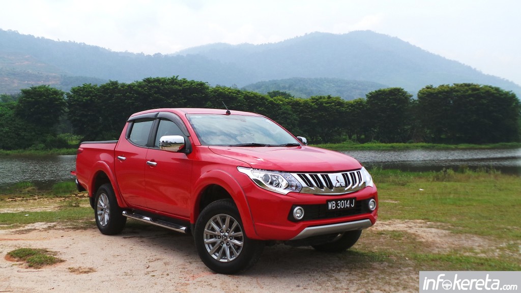 Mitsubishi_Triton_2015_Ext 036