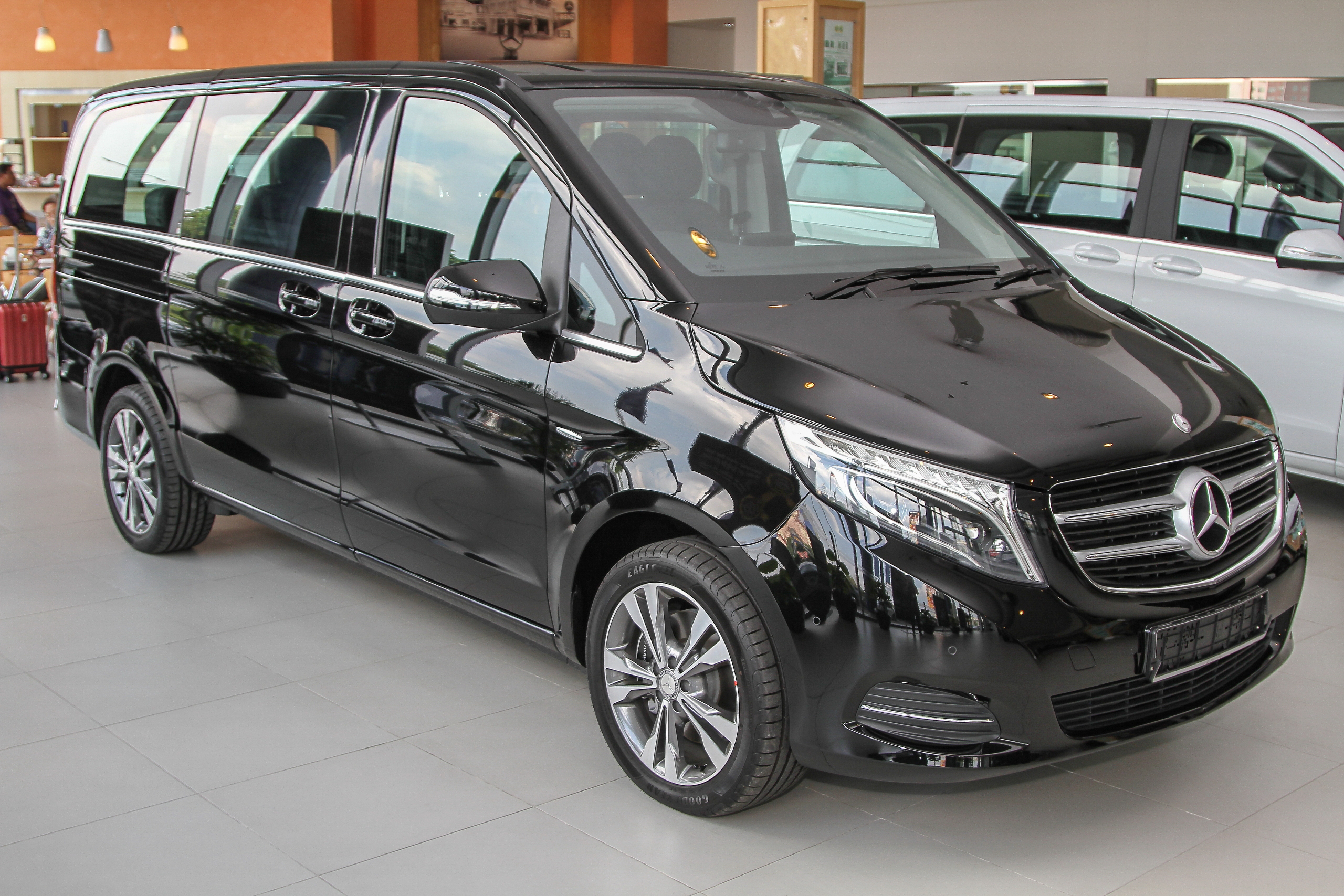 Мерседес Бенц v class w447