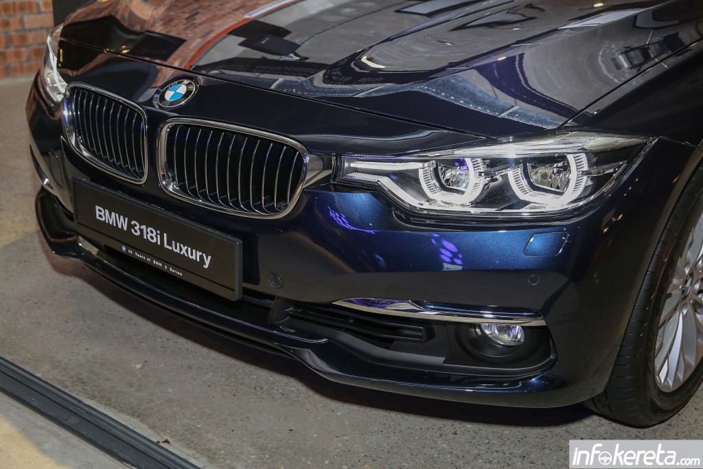 BMW_318_Luxury_03