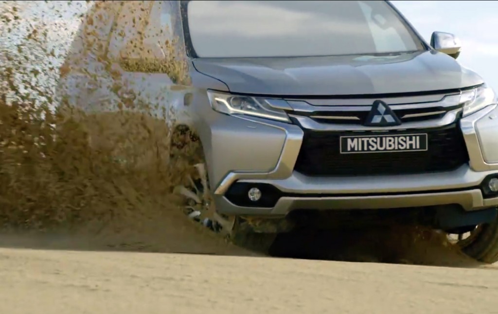 Mitsu-Pajero-Sport-Video-09