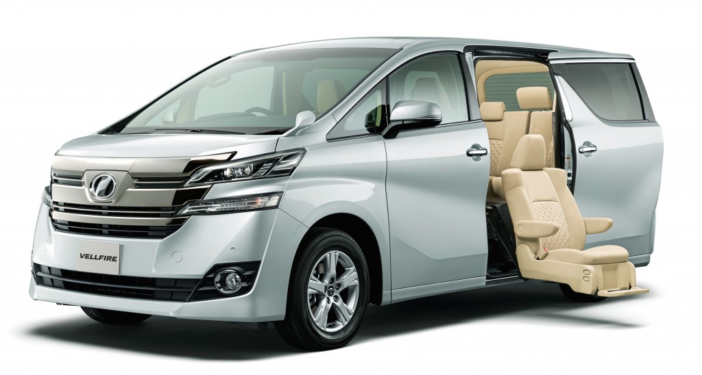 2015-Toyota-Vellfire_008-Vellfire-X-with-side-lift-up-seat