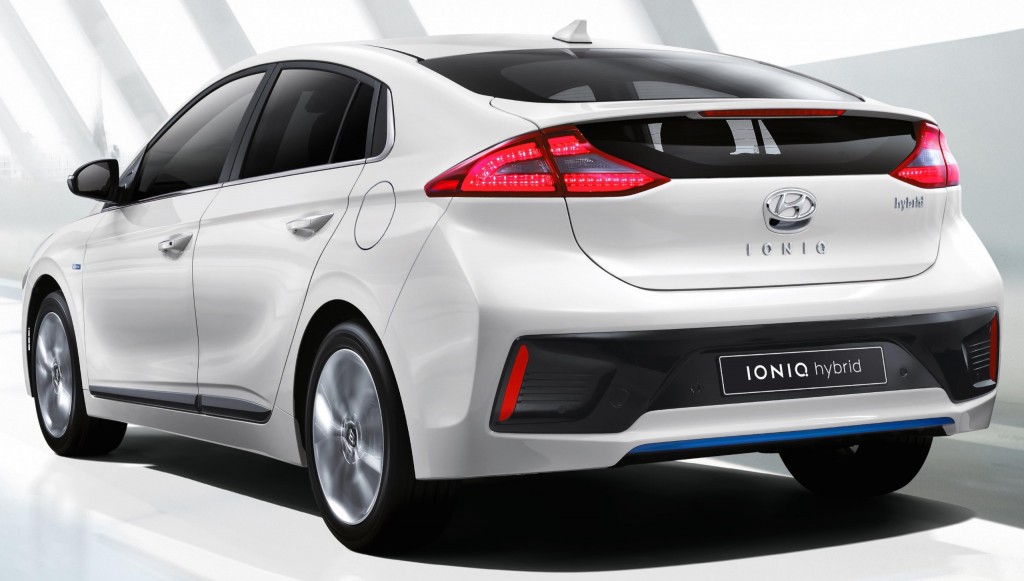 2016-hyundai-ioniq-first-details-pictures-051