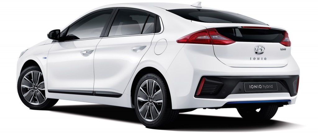 2016-hyundai-ioniq-first-details-pictures-053